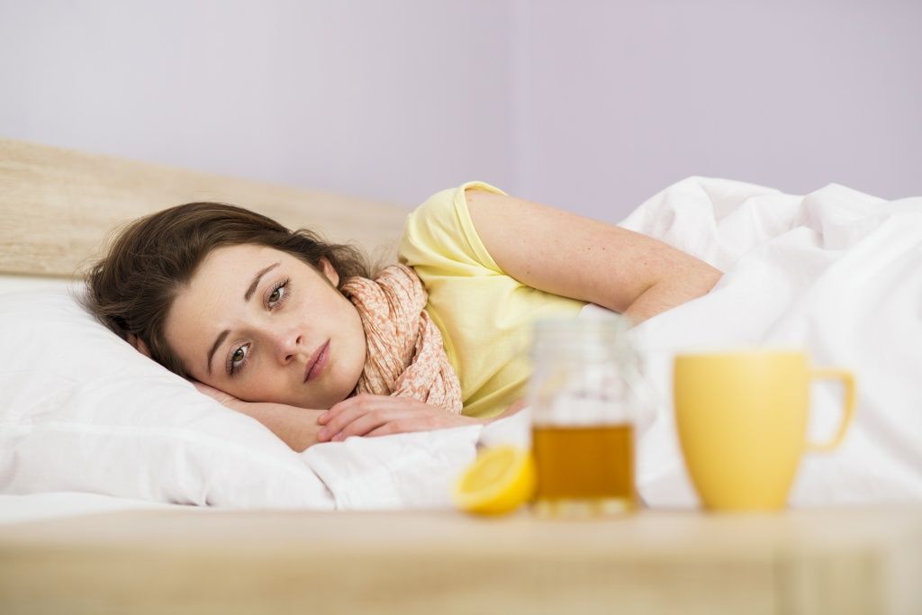 Причиной хронической усталости могут стать грипп или коронавирус